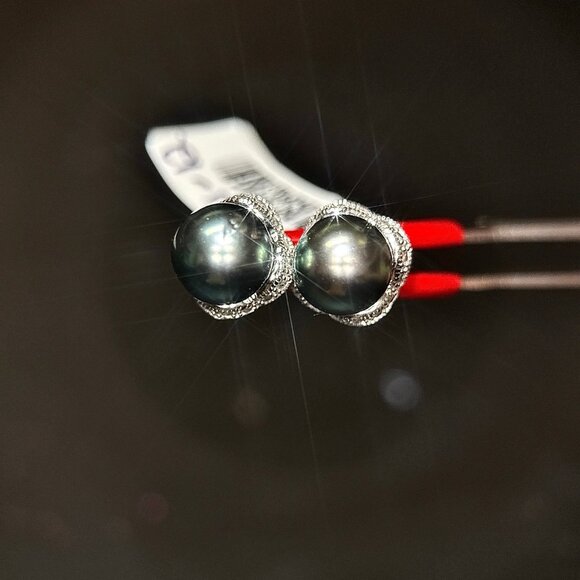 14K White Gold Cul. Tahitian Pearl/Diamond Stud Earrings - Picture 2 of 5